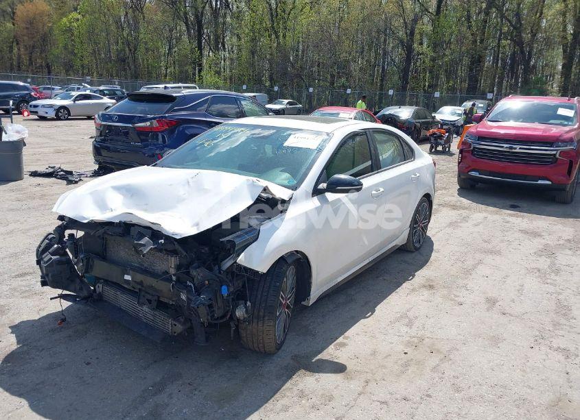 Photo 2 of 2020 Kia Forte GT (VIN 3KPF44AC3LE256563)