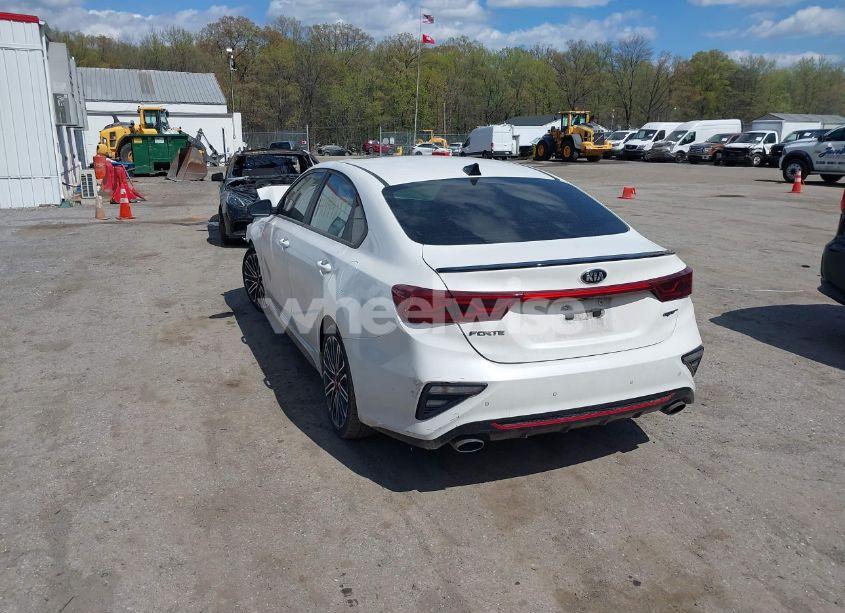 Photo 3 of 2020 Kia Forte GT (VIN 3KPF44AC3LE256563)