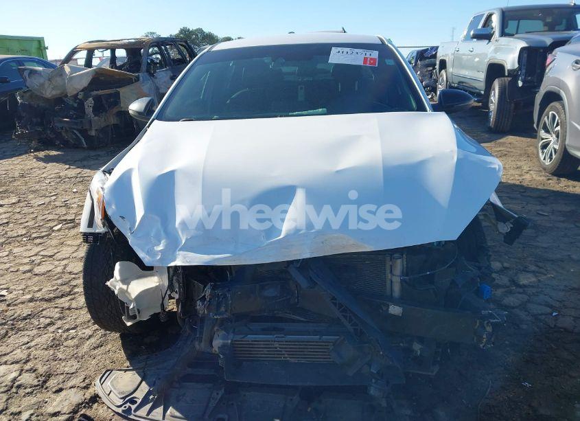 Photo 12 of 2021 Kia Forte GT (VIN 3KPF44AC3ME279228)