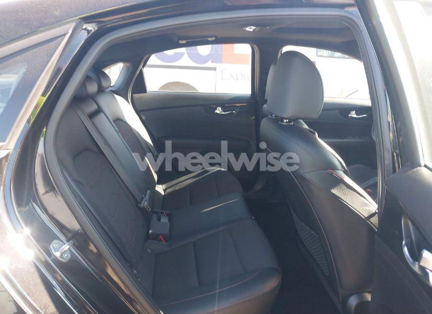 Photo 8 of 2021 Kia Forte GT MANUAL (VIN 3KPF44AC3ME287572)