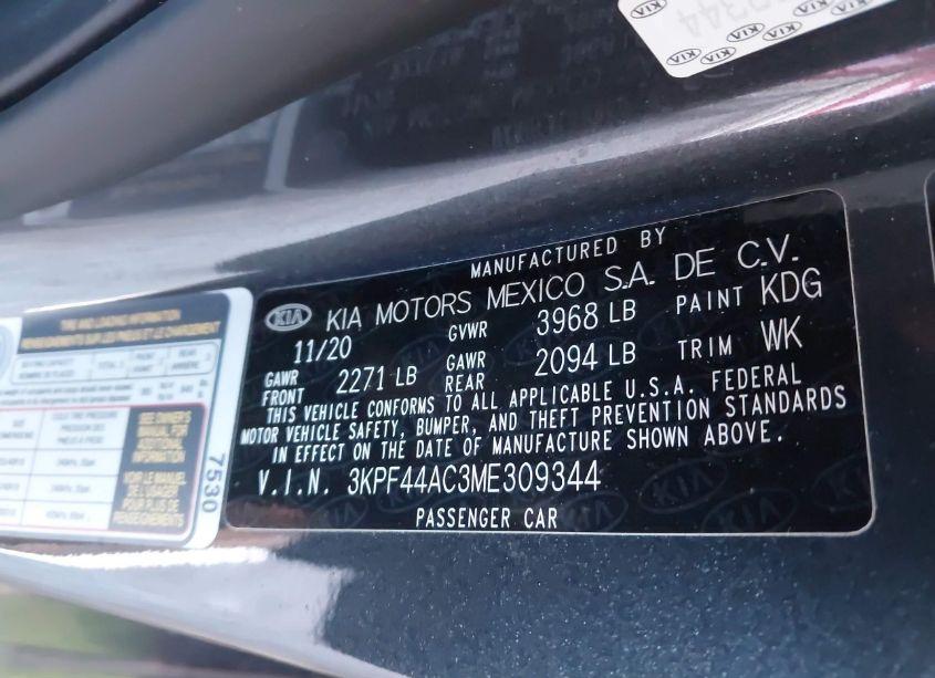 Photo 9 of 2021 Kia Forte GT (VIN 3KPF44AC3ME309344)