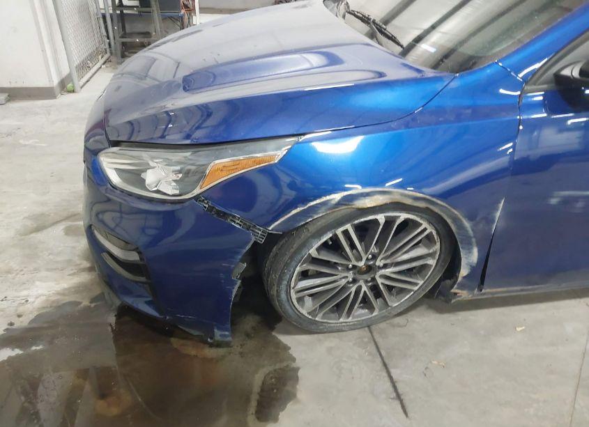 Photo 6 of 2021 Kia Forte GT (VIN 3KPF44AC3ME333899)