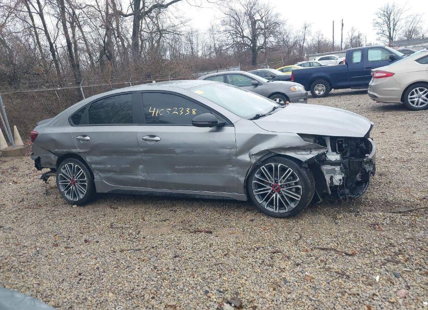 Photo 13 of 2022 Kia Forte GT (VIN 3KPF44AC3NE468902)