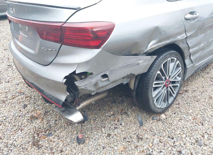 Photo 19 of 2022 Kia Forte GT (VIN 3KPF44AC3NE468902)