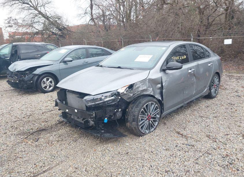 Photo 2 of 2022 Kia Forte GT (VIN 3KPF44AC3NE468902)