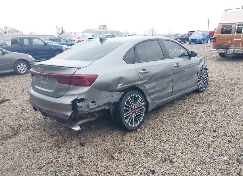 Photo 4 of 2022 Kia Forte GT (VIN 3KPF44AC3NE468902)