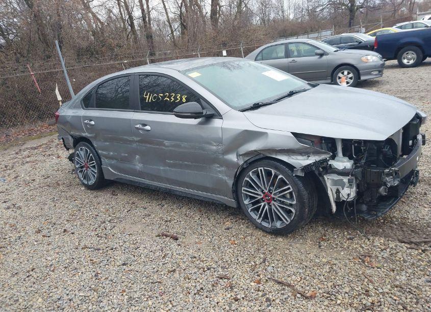 Photo 6 of 2022 Kia Forte GT (VIN 3KPF44AC3NE468902)