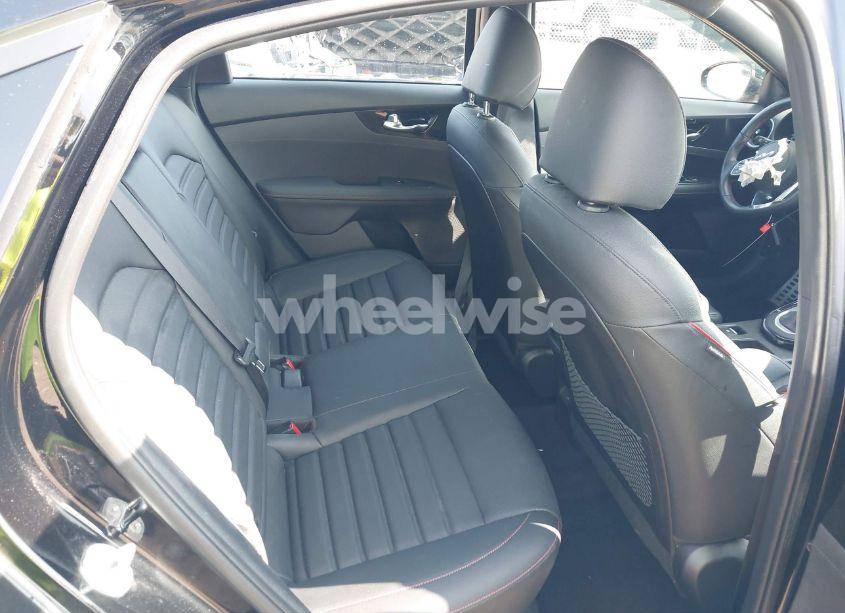 Photo 8 of 2023 Kia Forte GT (VIN 3KPF44AC3PE651915)