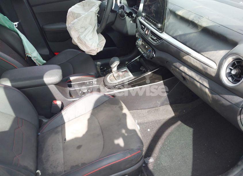 Photo 5 of 2024 Kia Forte GT (VIN 3KPF44AC3RE814551)