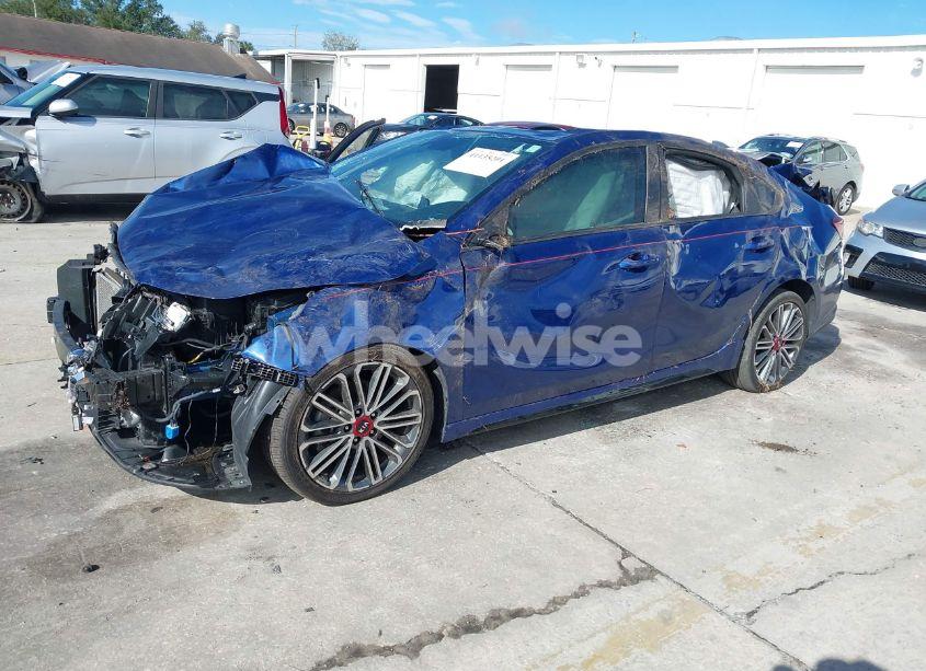 Photo 2 of 2021 Kia Forte GT (VIN 3KPF44AC4ME409730)