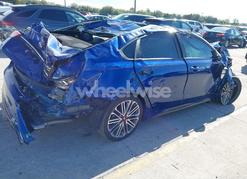 Photo 4 of 2021 Kia Forte GT (VIN 3KPF44AC4ME409730)