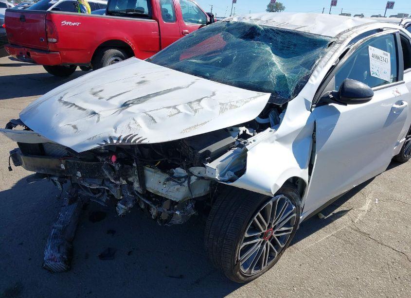 Photo 13 of 2022 Kia Forte GT (VIN 3KPF44AC4NE493100)