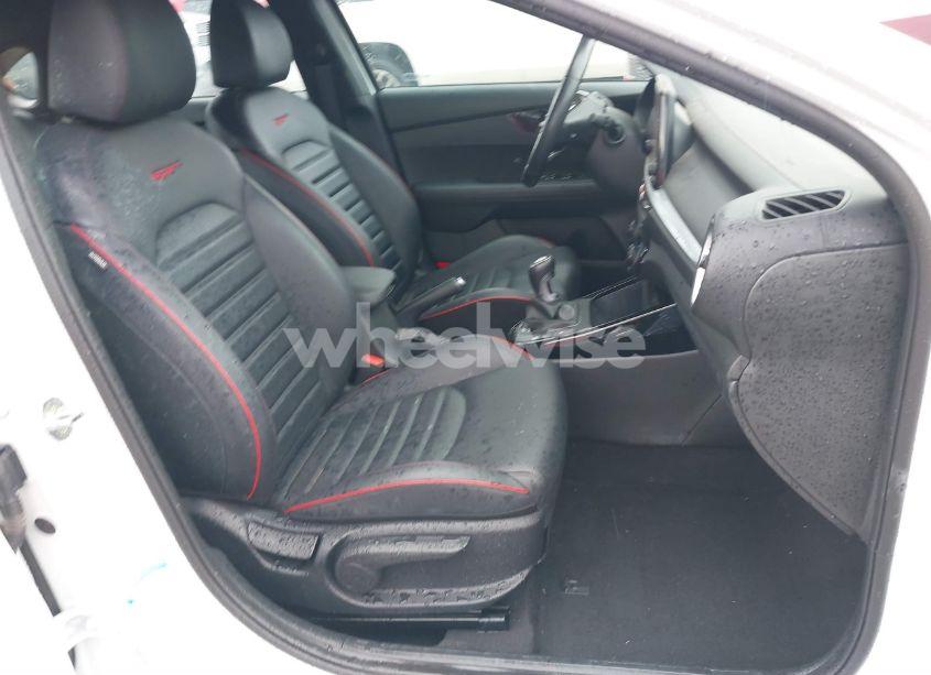 Photo 5 of 2023 Kia Forte GT MANUAL (VIN 3KPF44AC4PE505989)