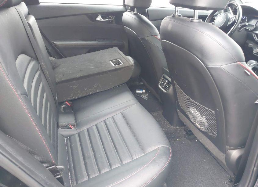 Photo 8 of 2021 Kia Forte GT (VIN 3KPF44AC5ME333225)