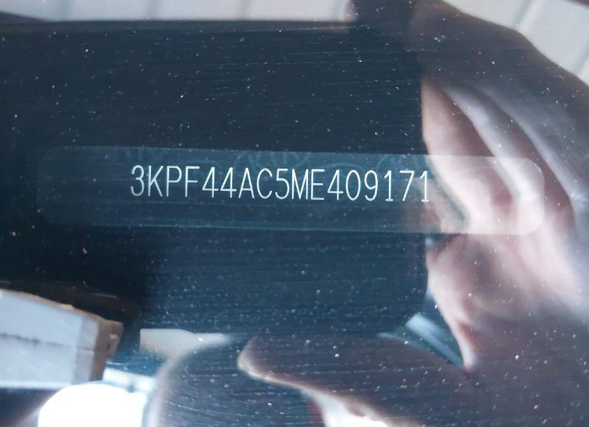 Photo 9 of 2021 Kia Forte GT (VIN 3KPF44AC5ME409171)