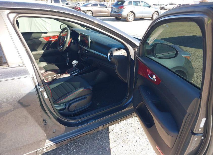 Photo 5 of 2023 Kia Forte GT (VIN 3KPF44AC5PE679036)