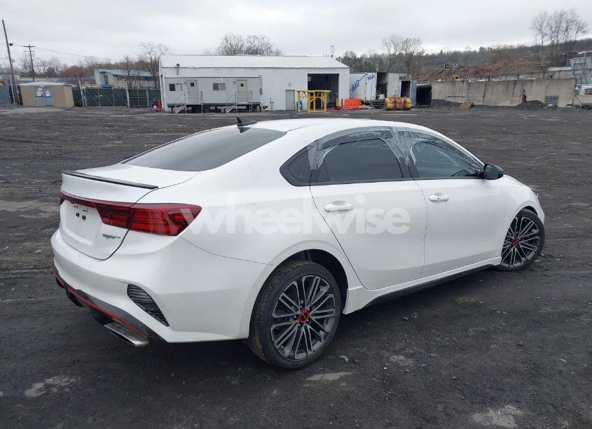 Photo 4 of 2024 Kia Forte GT (VIN 3KPF44AC5RE692033)