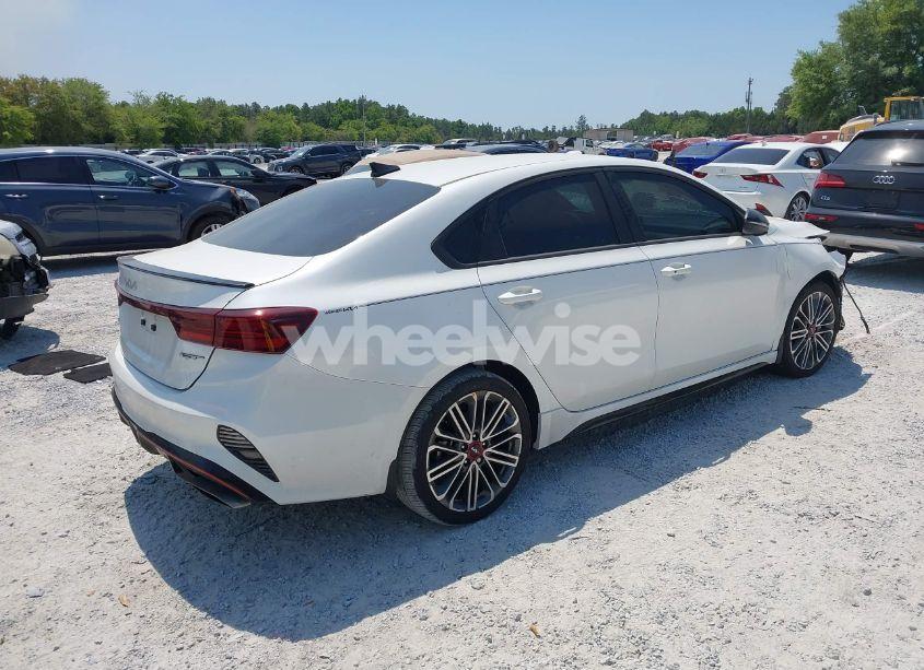 Photo 4 of 2024 Kia Forte GT (VIN 3KPF44AC5RE821243)