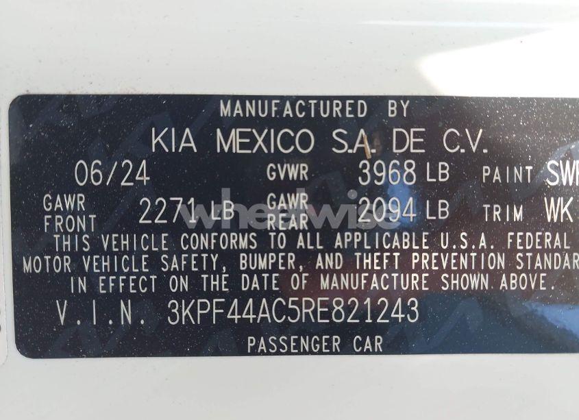 Photo 9 of 2024 Kia Forte GT (VIN 3KPF44AC5RE821243)