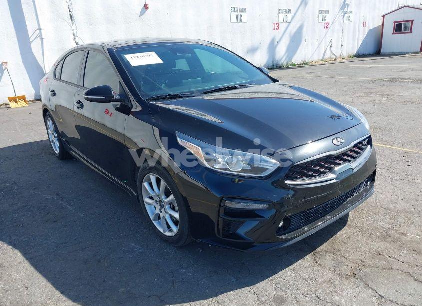 2020 Kia Forte GT (VIN 3KPF44AC6LE184290) main photo