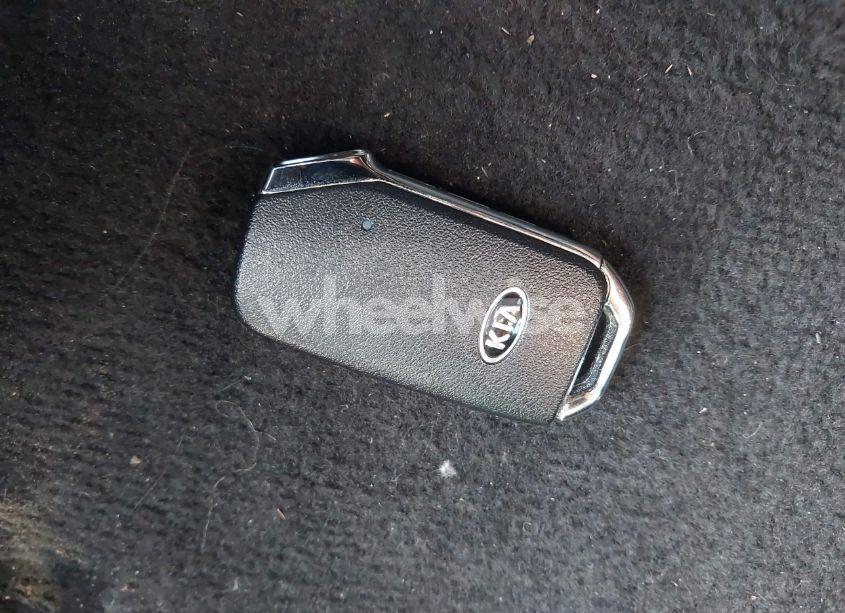 Photo 11 of 2020 Kia Forte GT (VIN 3KPF44AC6LE184290)