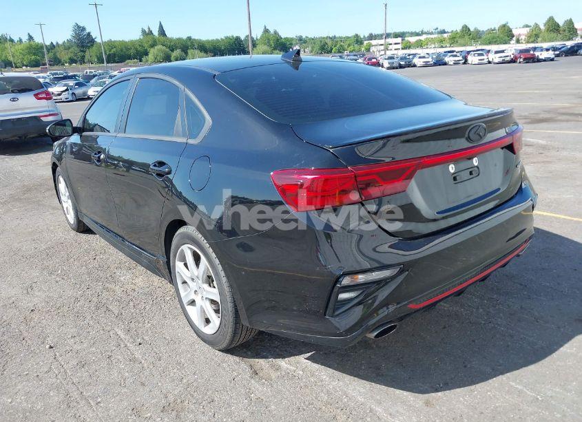 Photo 3 of 2020 Kia Forte GT (VIN 3KPF44AC6LE184290)