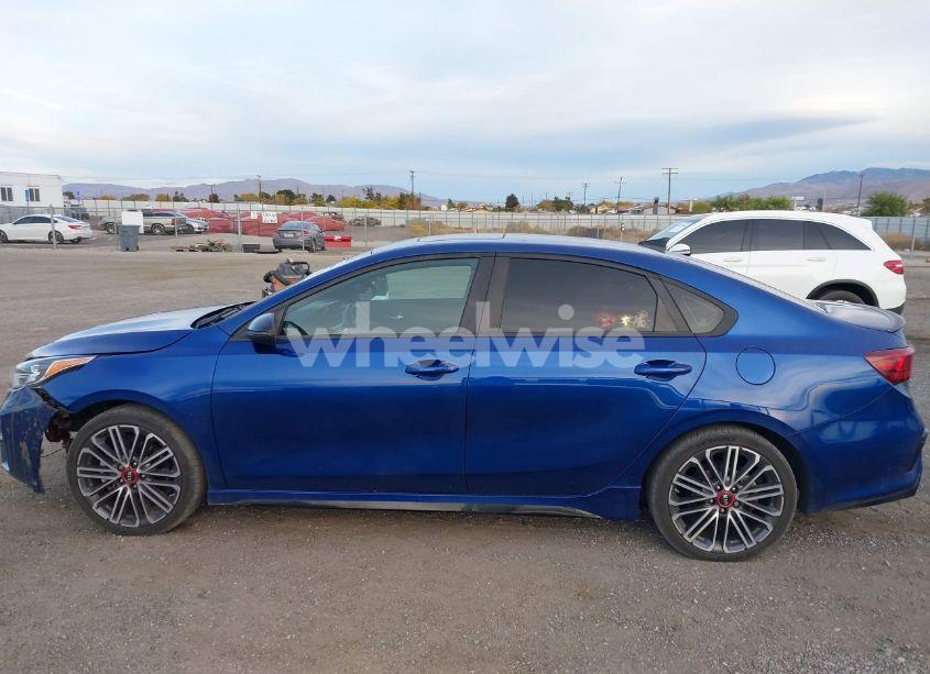 Photo 14 of 2021 Kia Forte GT (VIN 3KPF44AC6ME333685)