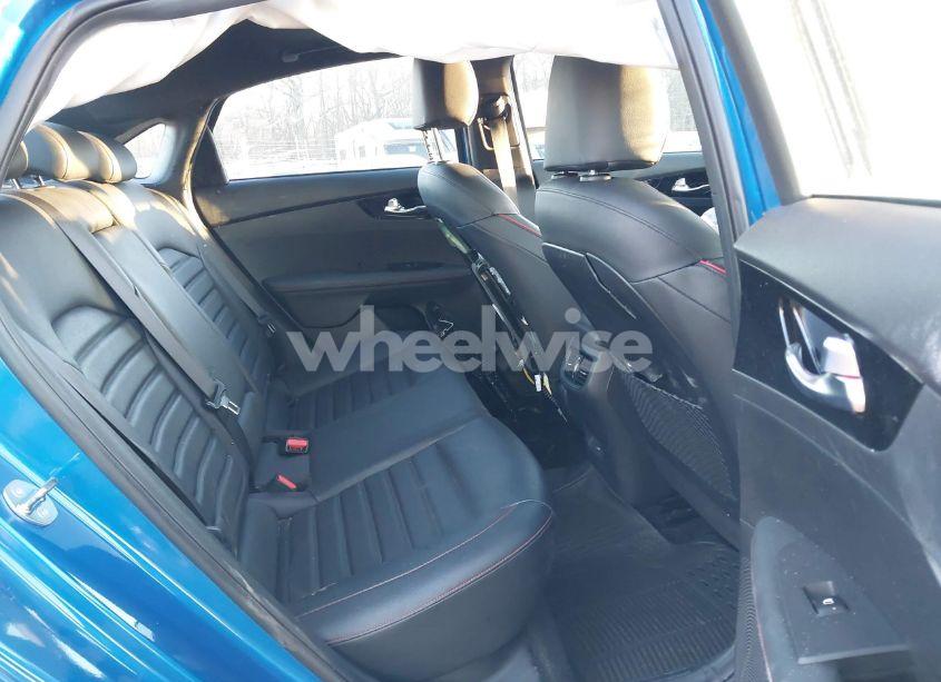 Photo 8 of 2023 Kia Forte GT (VIN 3KPF44AC6PE685380)