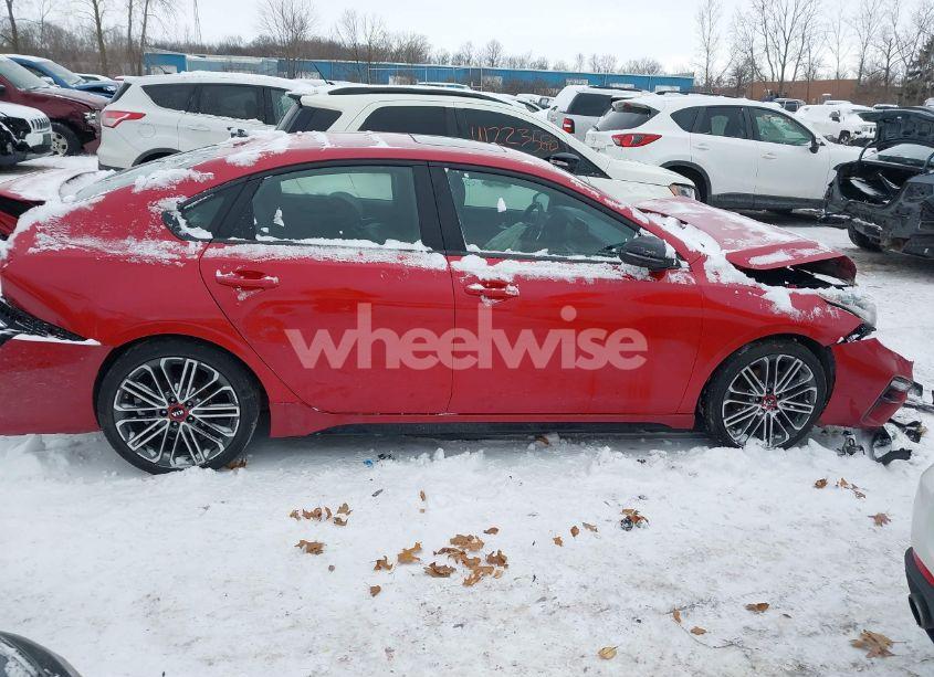 Photo 13 of 2021 Kia Forte GT (VIN 3KPF44AC7ME356067)