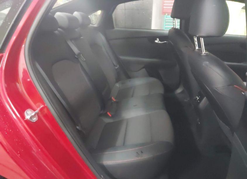 Photo 8 of 2023 Kia Forte GT (VIN 3KPF44AC7PE521569)