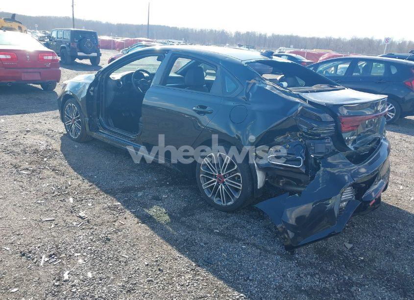 Photo 3 of 2023 Kia Forte GT (VIN 3KPF44AC7PE639718)