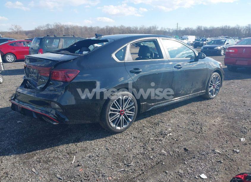 Photo 4 of 2023 Kia Forte GT (VIN 3KPF44AC7PE639718)