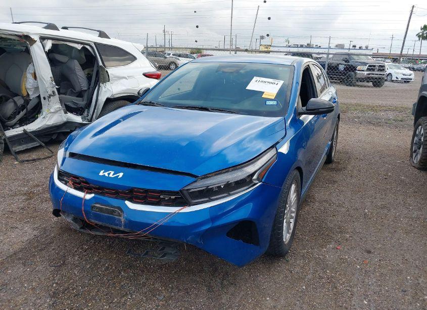 Photo 2 of 2024 Kia Forte GT (VIN 3KPF44AC7RE719782)