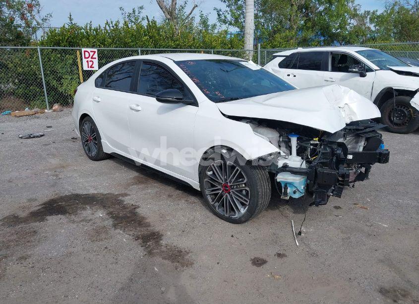 2024 Kia Forte GT (VIN 3KPF44AC7RE747274) main photo