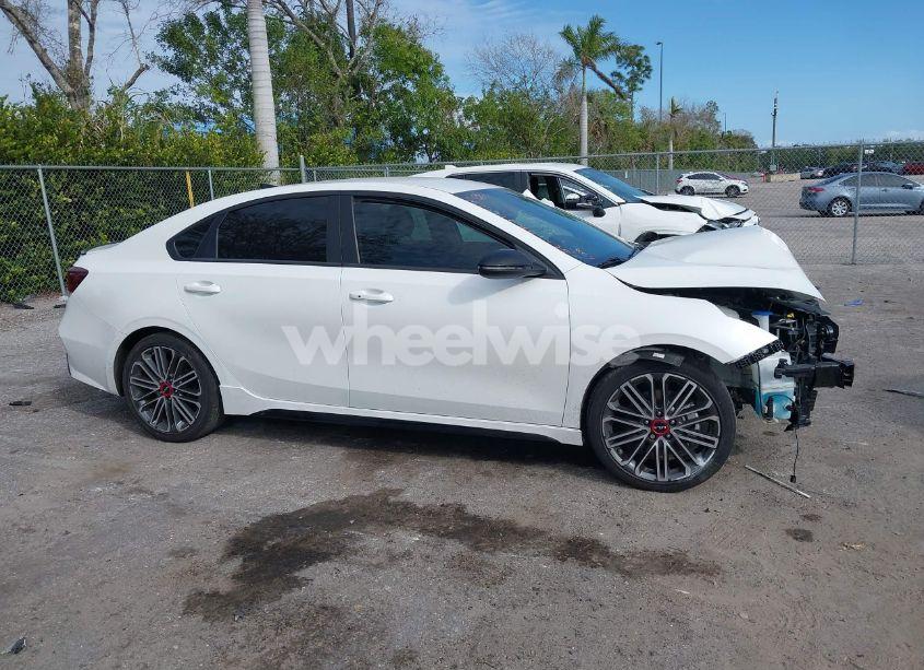 Photo 13 of 2024 Kia Forte GT (VIN 3KPF44AC7RE747274)