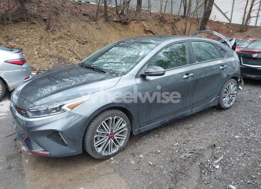 Photo 2 of 2024 Kia Forte GT MANUAL (VIN 3KPF44AC7RE823026)