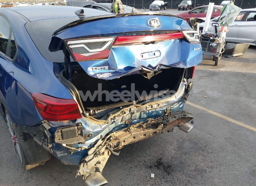 Photo 6 of 2021 Kia Forte GT (VIN 3KPF44AC8ME409732)