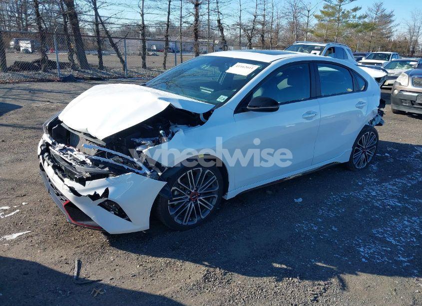 Photo 2 of 2022 Kia Forte GT (VIN 3KPF44AC8NE430419)