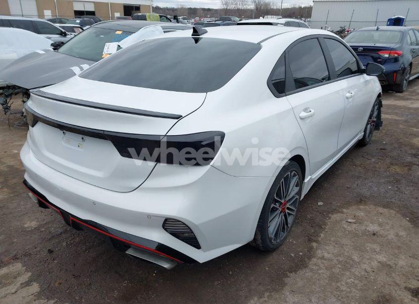 Photo 4 of 2022 Kia Forte GT (VIN 3KPF44AC8NE438035)