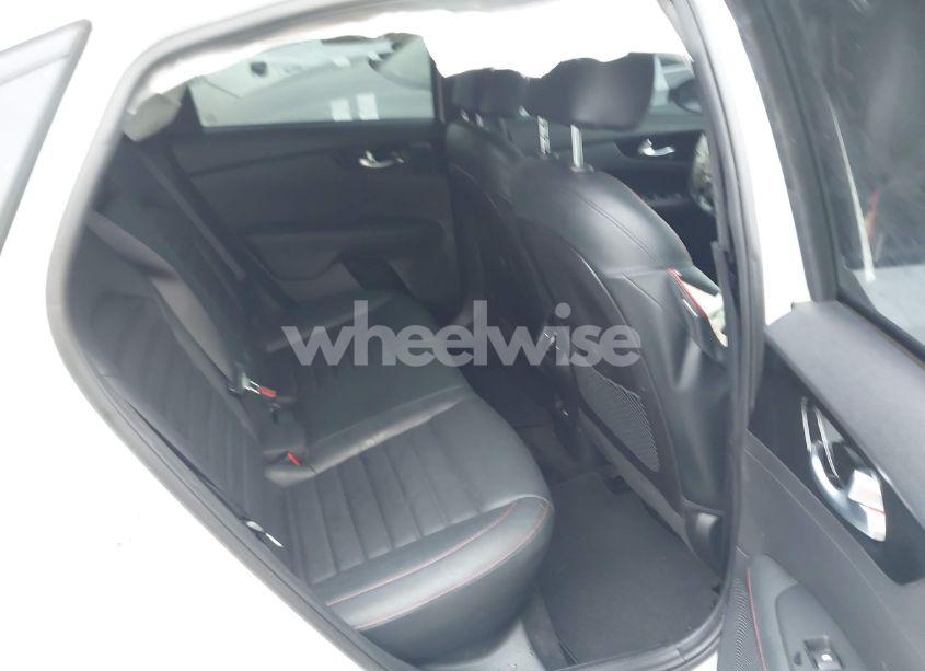 Photo 8 of 2022 Kia Forte GT (VIN 3KPF44AC8NE438035)