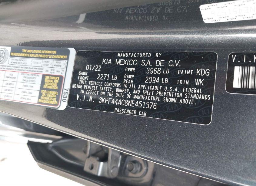 Photo 9 of 2022 Kia Forte GT (VIN 3KPF44AC8NE451576)