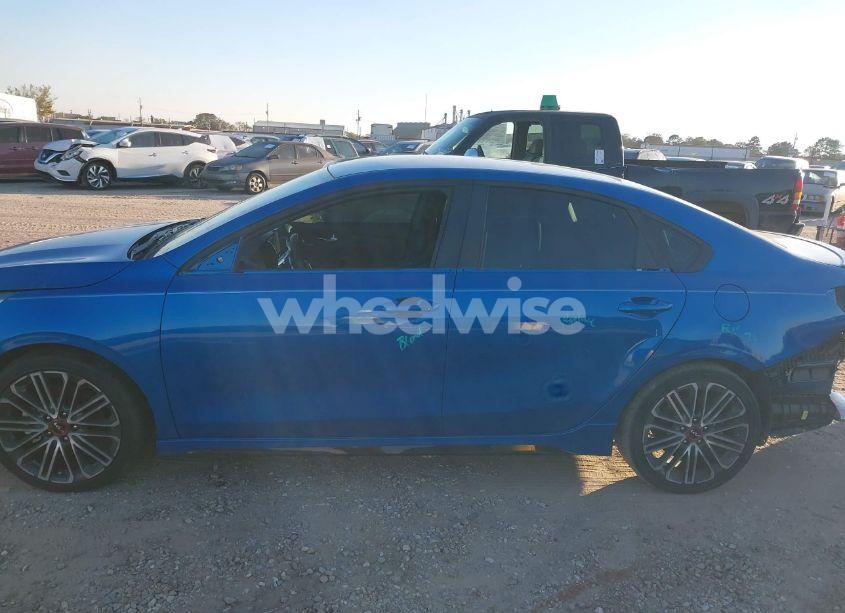 Photo 15 of 2022 Kia Forte GT (VIN 3KPF44AC8NE495741)