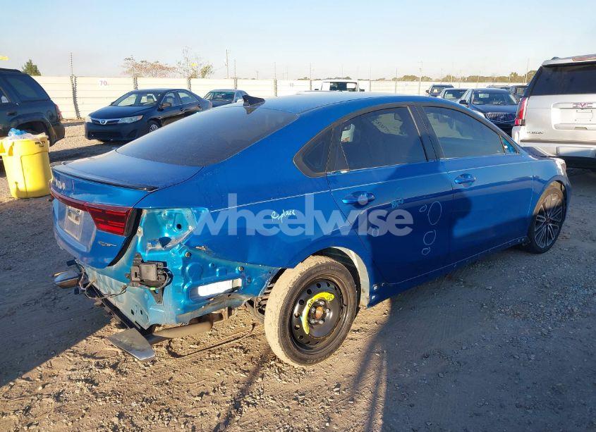 Photo 4 of 2022 Kia Forte GT (VIN 3KPF44AC8NE495741)