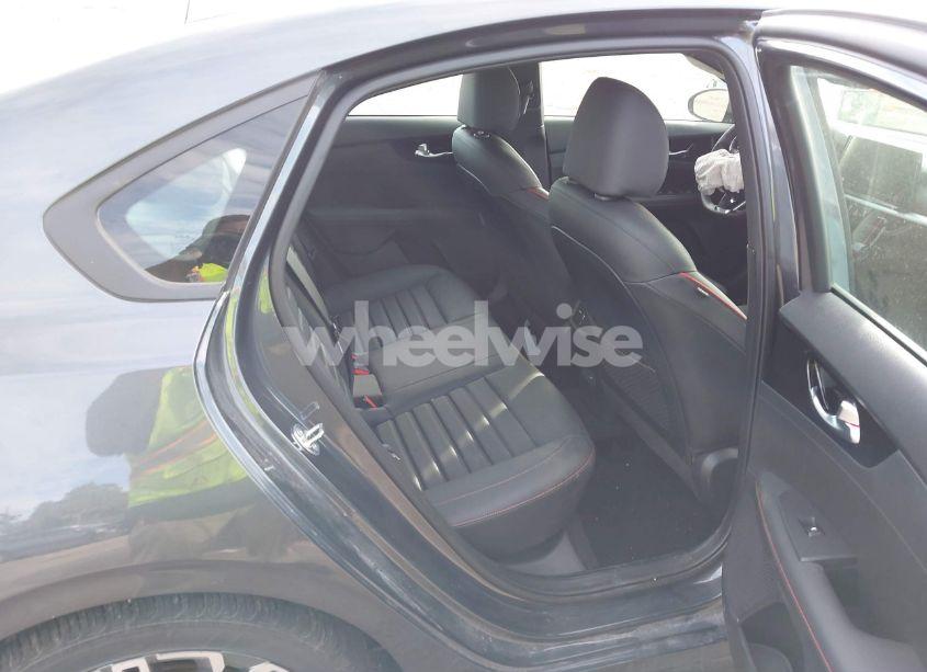 Photo 8 of 2024 Kia Forte GT (VIN 3KPF44AC8RE688882)