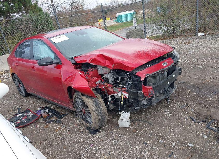 2021 Kia Forte GT (VIN 3KPF44AC9ME323961) main photo