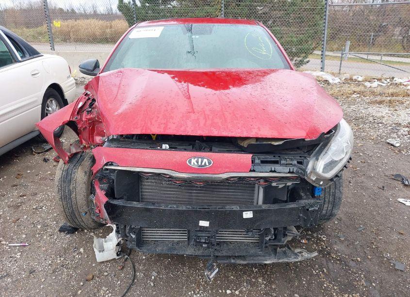 Photo 12 of 2021 Kia Forte GT (VIN 3KPF44AC9ME323961)