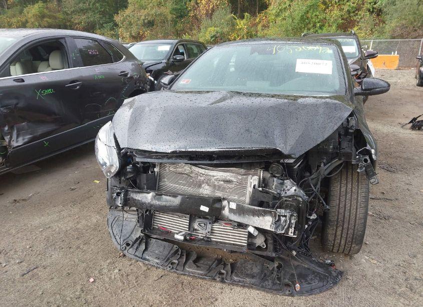 Photo 6 of 2021 Kia Forte GT (VIN 3KPF44AC9ME368799)