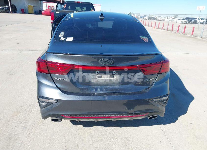 Photo 16 of 2021 Kia Forte GT (VIN 3KPF44AC9ME414647)