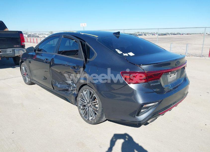 Photo 3 of 2021 Kia Forte GT (VIN 3KPF44AC9ME414647)