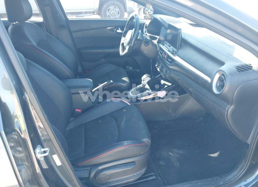 Photo 5 of 2021 Kia Forte GT (VIN 3KPF44AC9ME414647)